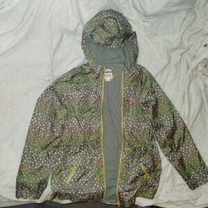 Mossimo triangle pattern water resistant raincoat